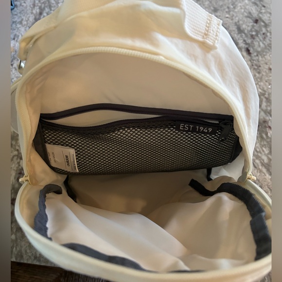 Adidas mini backpack - Picture 2 of 3